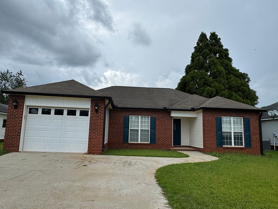 1st image of 502 Dorothy Ct