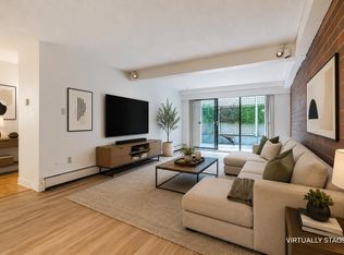 1535 Nelson St #108, Vancouver, BC V6G1M2
