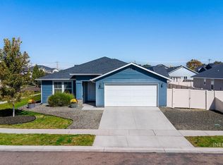 16924 N Lowerfield Loop, Nampa, ID 83687