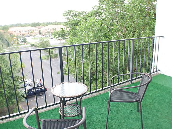 3rd image of 6190 Woodlands Blvd APT 516