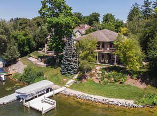 N65W34608 Whittaker Rd, Oconomowoc, WI 53066