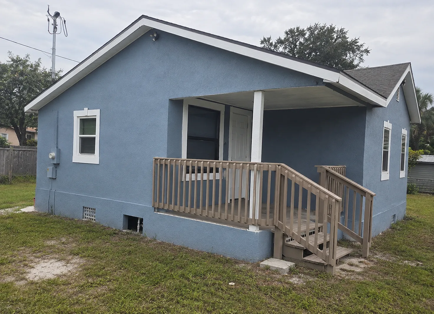 2 bed, 724 sqft, $1,050 — Photo 1