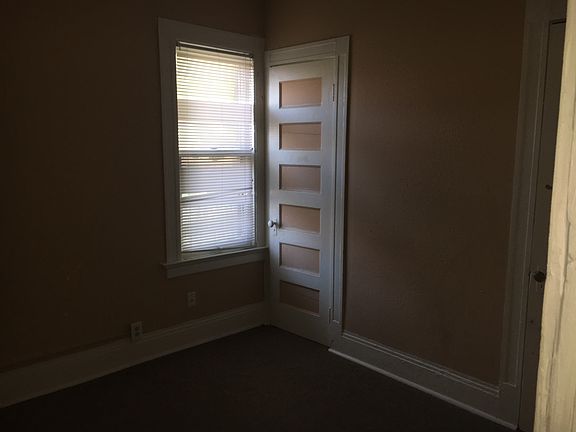 Back bedroom