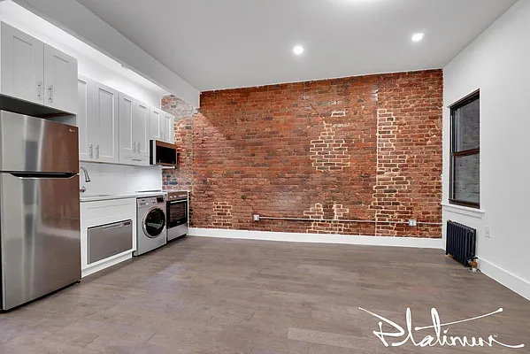 Rented by Platinum Properties | media 17