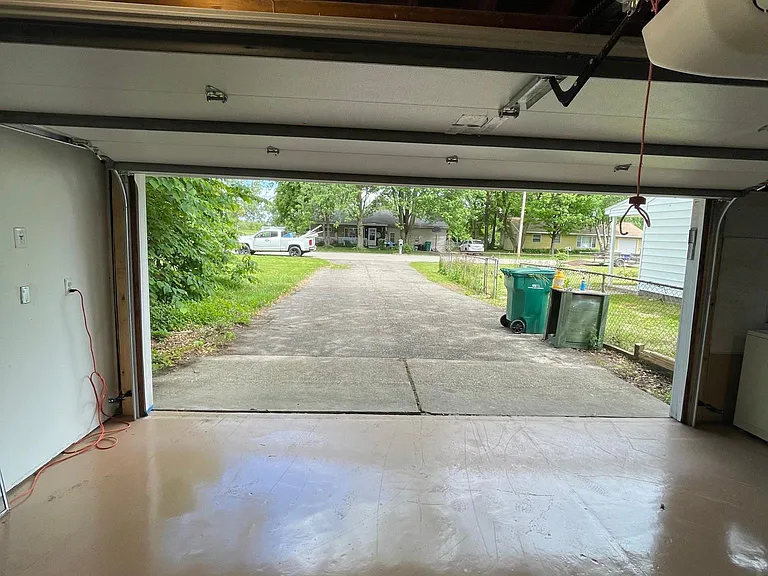 2563 Hearthside Dr — Photo 30