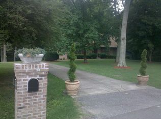 1767 Theresa Dr, Clarksville, TN 37043