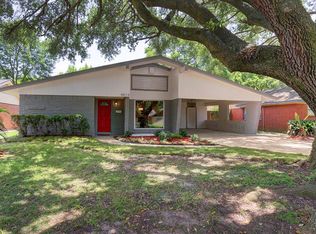 4515 Warm Springs Rd, Houston, TX 77035