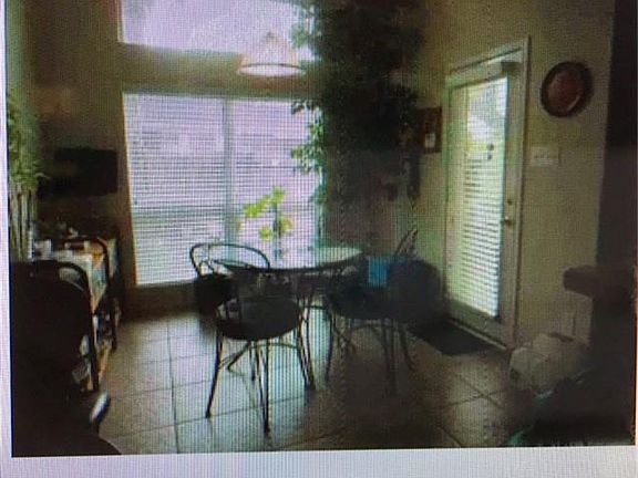 4th image of 2105 Forest Glen Ln