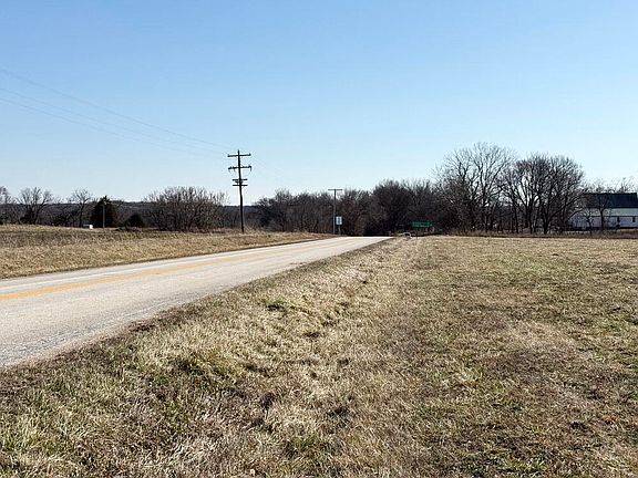 5th image of 000 Hwy K