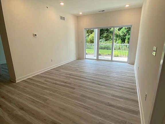 3rd image of 33530 Old Salt Ln #1107