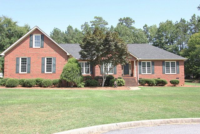 1st image of 213 Heathwood Dr