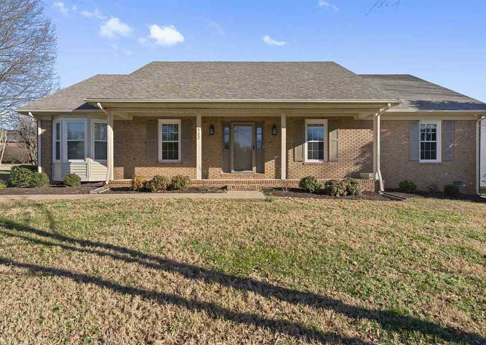 1st image of 922 Meadowlark Dr