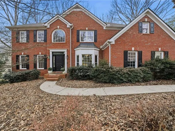 302 Mosswood Ct, Woodstock, GA 30189
