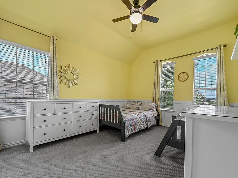 622 Newchester Dr — Photo 33