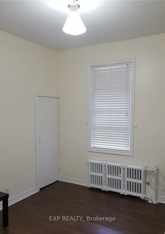 4 bed, $2,575 — Photo 4