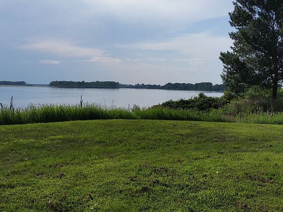 VIEW TO THE WEST