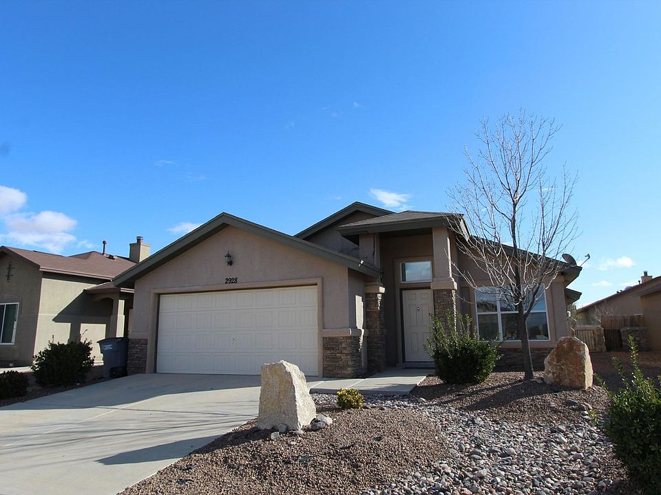 1st image of 2928 Pino Triste Dr