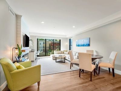 765 E 3rd St #201, South Boston, MA, 02127