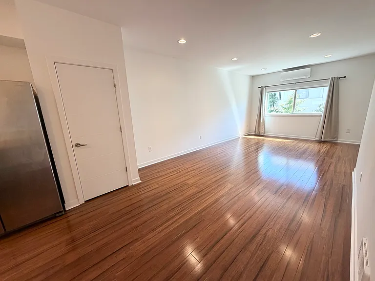 4246 S Greenbelt Station Dr — Photo 5