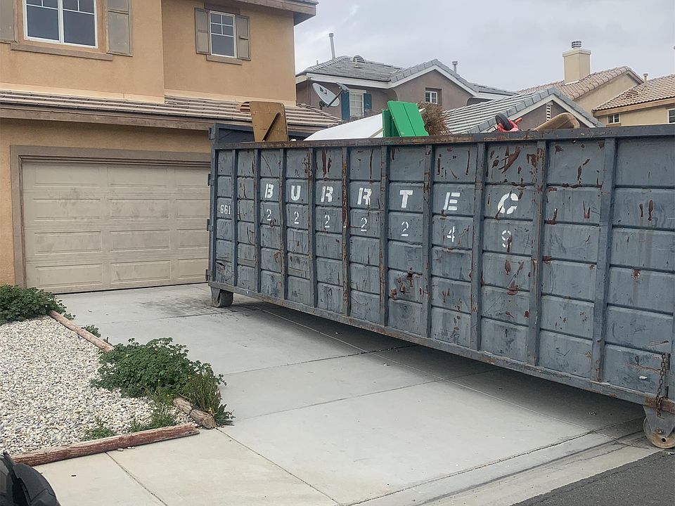 2nd image of 13748 Sunshine Terrace St