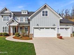 1818 English Ivy Ln, Knoxville, TN 37932