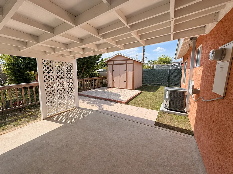 7736 Ditmar Ave — Photo 18