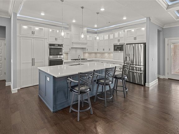 3rd image of 101 Bequette Ln