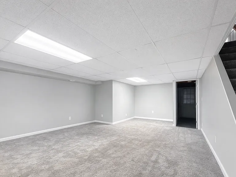 1005 Kayden Ln — Photo 10