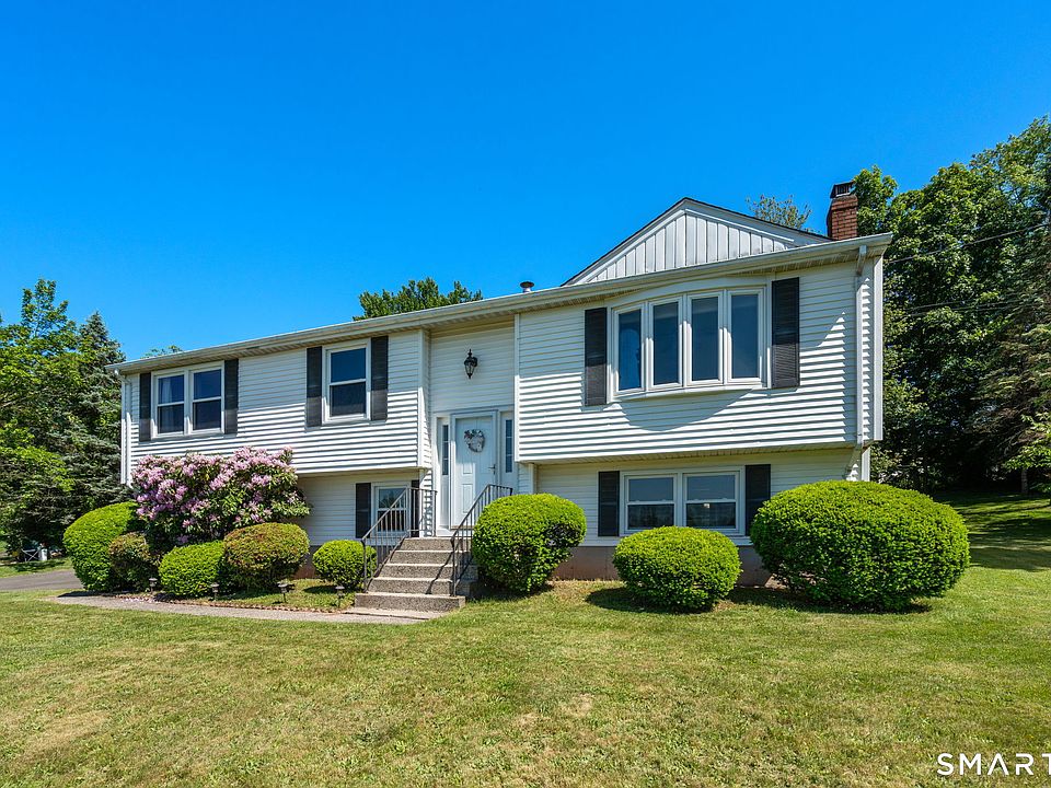 1st image of 769 Middletown Avenue