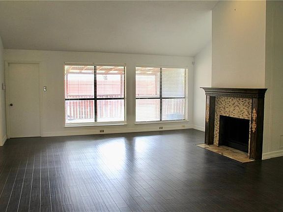 2nd image of 2418 Neal Dr