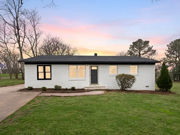 2749 Philadelphia Rd, Lawndale, NC 28090