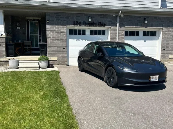 324 Pumpkin Pass, Hamilton, ON L0R 1C0