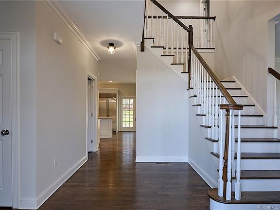 58 High Hill Circle