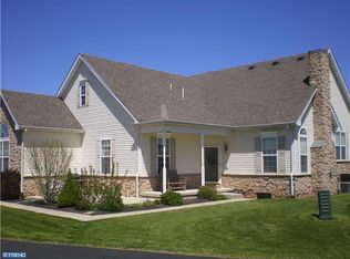 1012 Vintage Cir, Pennsburg, PA 18073