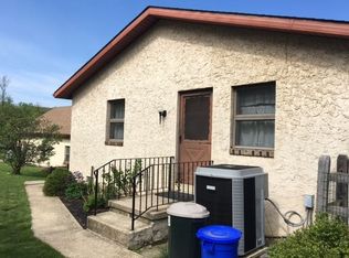 110 Misty Ln, Sinking Spring, PA 19608