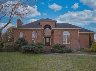 2579 Landview Cir, Virginia Beach, VA 23454