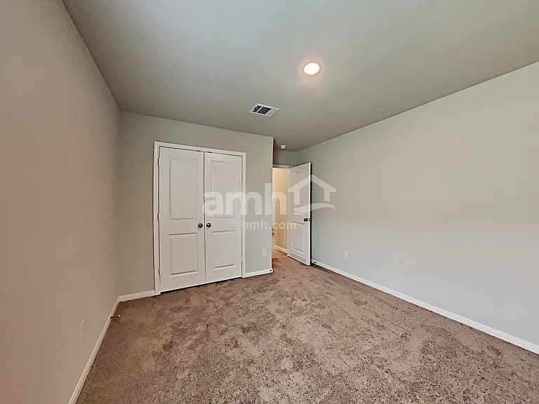 2709 Iberia Ct — Photo 12