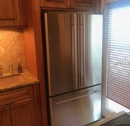 4th image of 767 John Ringling Blvd #35