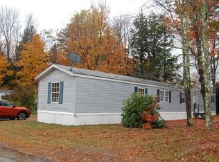 7006 Lake St, Loudon, NH 03307