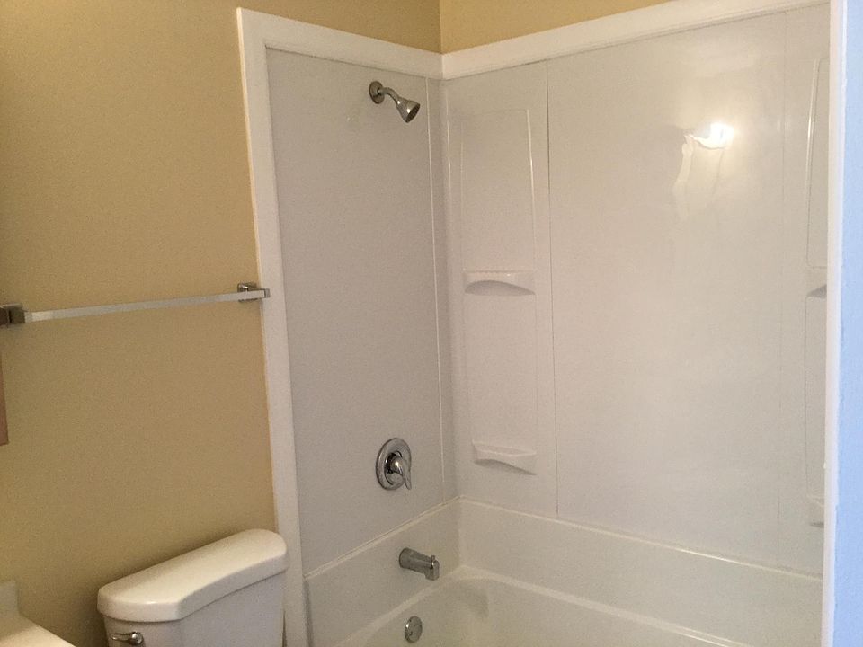 1st image of 1900 N Alpine Dr