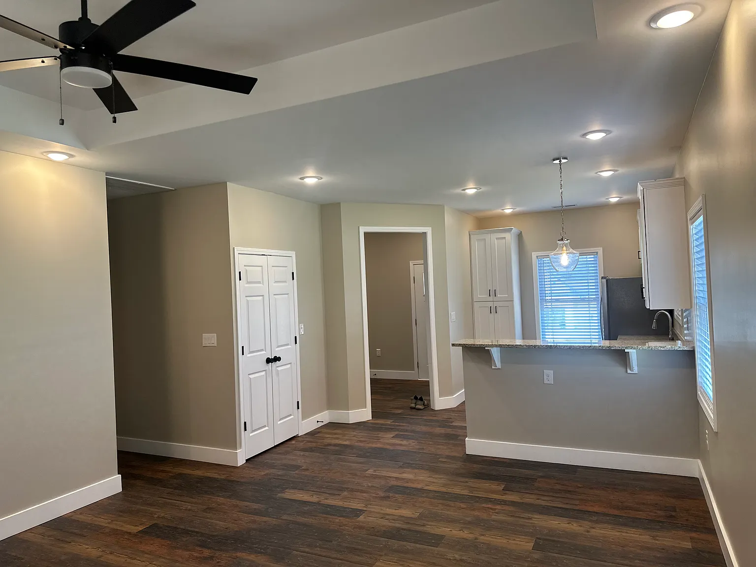 706 North Shelby Ave — Photo 2