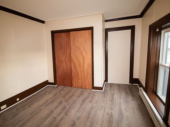 3rd image of 302 Pleasant St #5