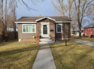 615 N Nowlan Ave, Glendive, MT 59330