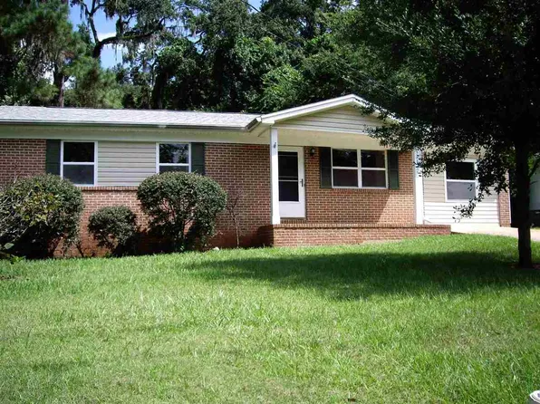 2812 Nepal Dr, Tallahassee, FL 32303