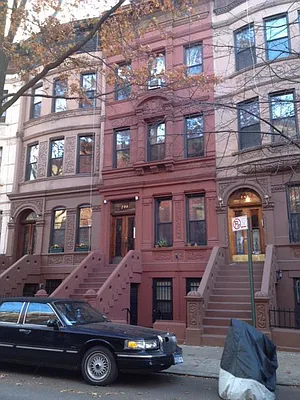 Rented by The SMP Realty Group Corp | media 8