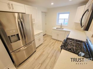 220 W Duval St, Philadelphia, PA 19144
