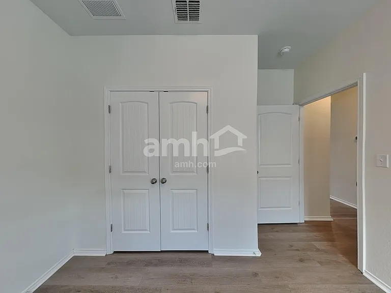 119 Laurel Grace Ln — Photo 12