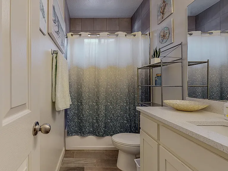 7309 Ojai St NE — Photo 12