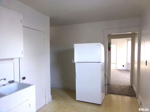 5th image of 1712 W 7th St
