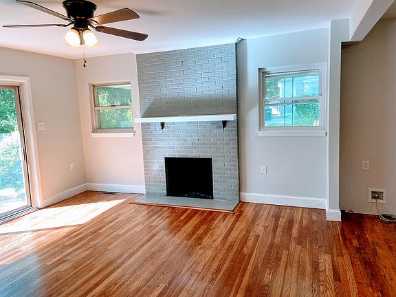 5th image of 233 Winebarger Cir